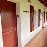Zazpiak Bed & Breakfast